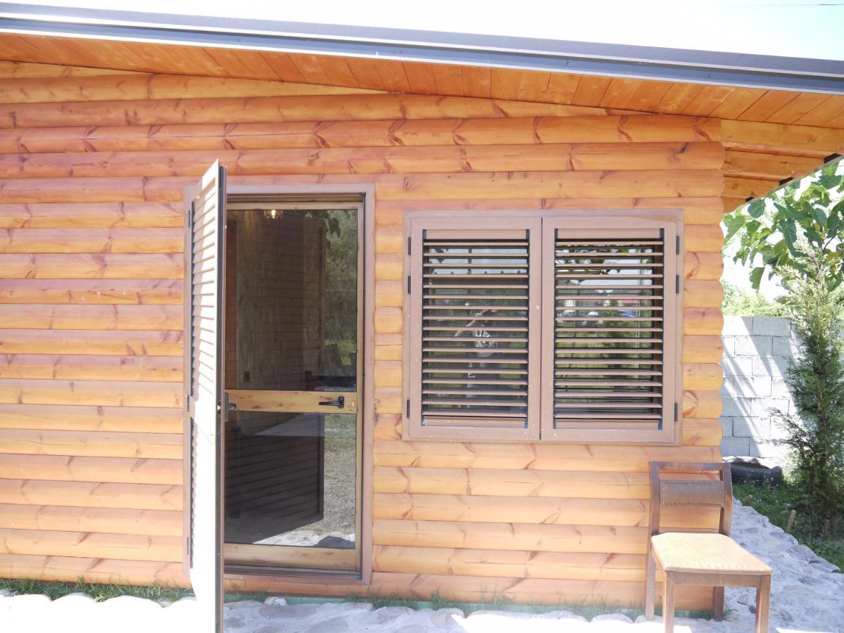 Windmill Shkodra Gesthouse Camping & Grill Ngoại thất bức ảnh