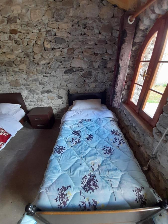 Windmill Shkodra Gesthouse Camping & Grill Ngoại thất bức ảnh