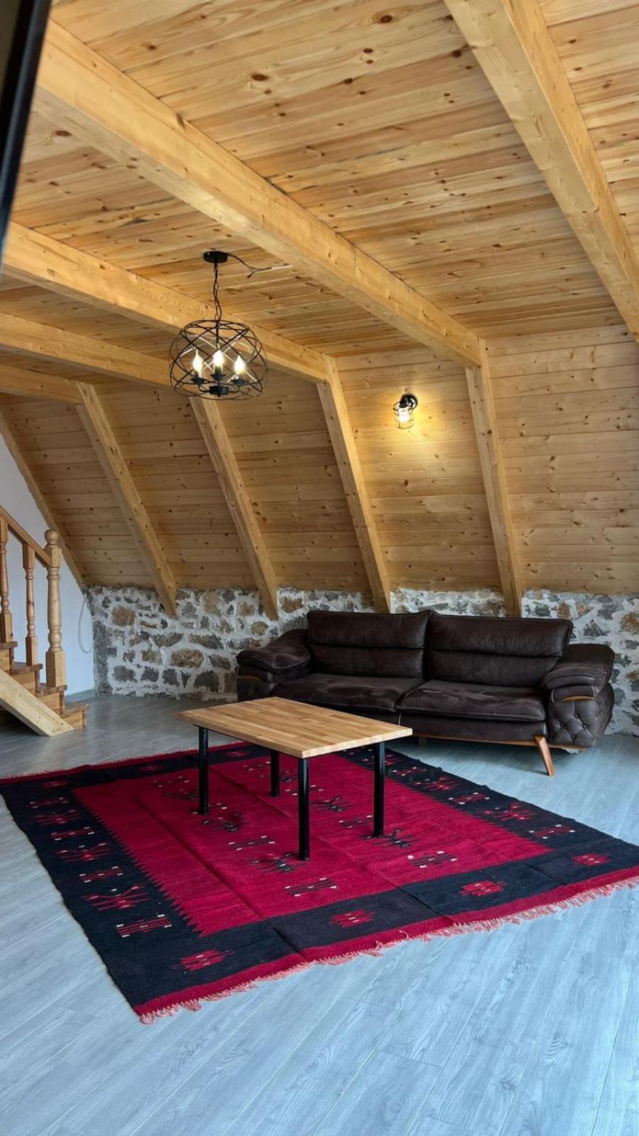 Windmill Shkodra Gesthouse Camping & Grill Ngoại thất bức ảnh